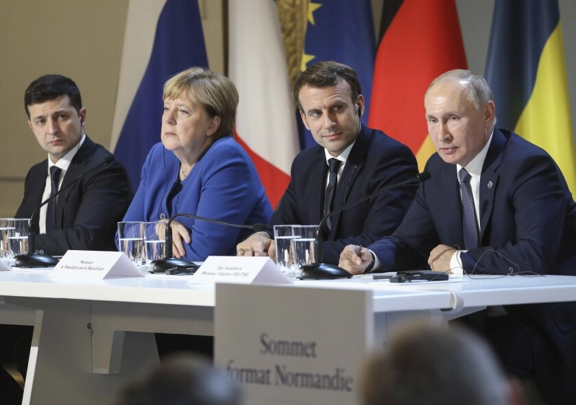 Russia Open for Ukraine Talks: A Deep Dive into Geopolitical Tensions
